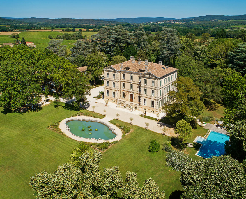 Chateau de Montcaud mit Park und Pool