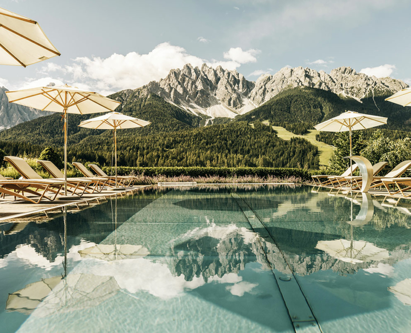 Die von markanten Gipfeln gekrönte Bergwelt der Dolomiten ist allgegenwärtig.