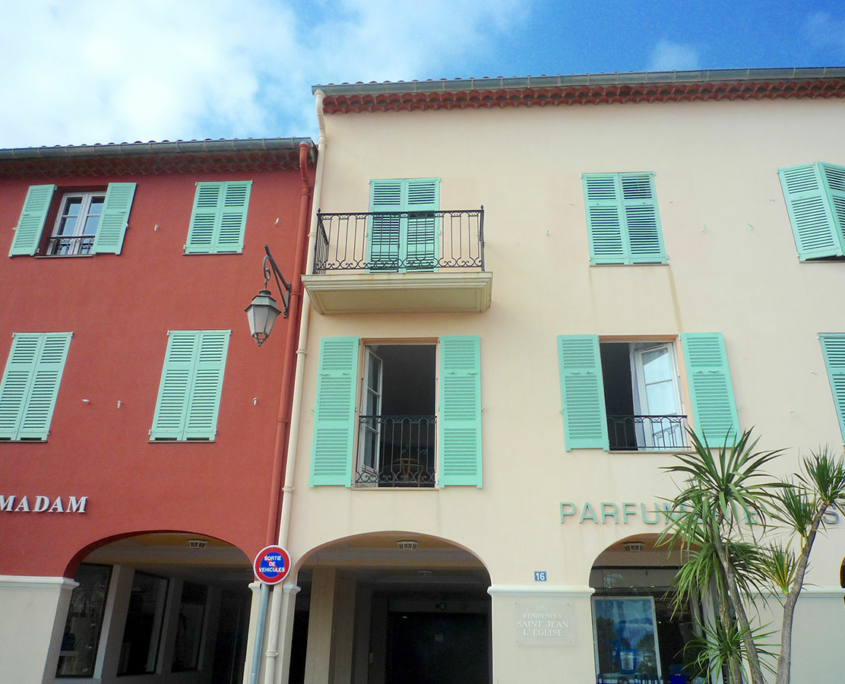 Die ersten warmen Sonnenstrahlen sorgen in Saint-Jean-Cap-Ferrat für Frühlingsgefühle.