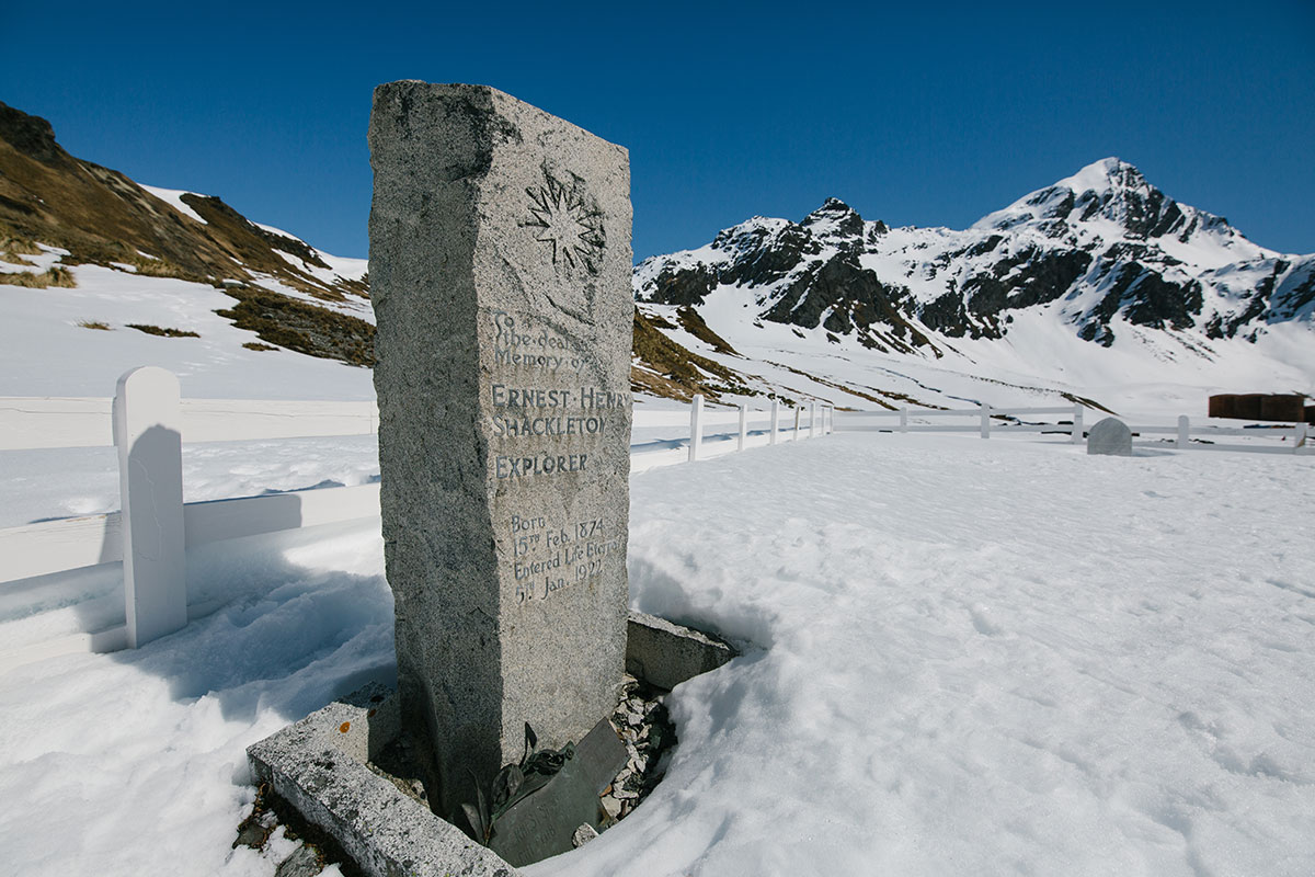Grab des Entdeckers Ernest Shackleton auf in Grytviken, Südgeorgien @John-Bozinov-