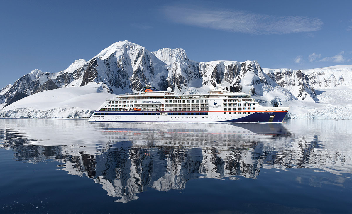 Die Hanseatic inspiration in der Antarktis (c) Hapag Lloyd Cruises