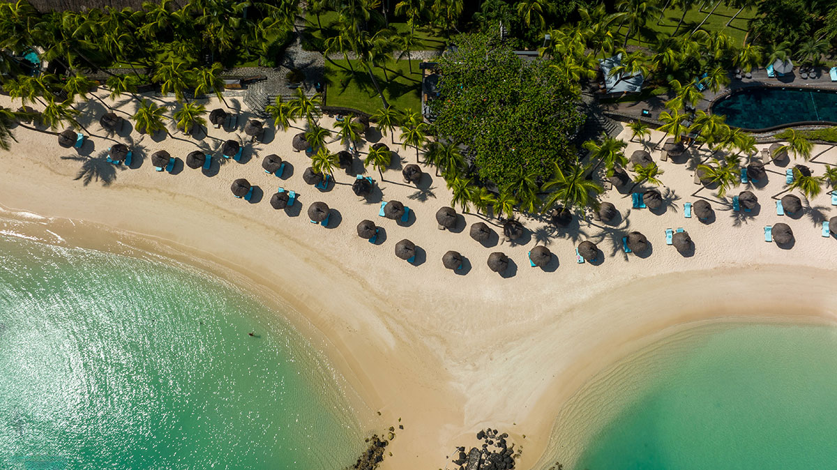 (c)Beachcomber-Resorts-&-Hotels. Makellos: Strand des Beachcomber Royal Palm