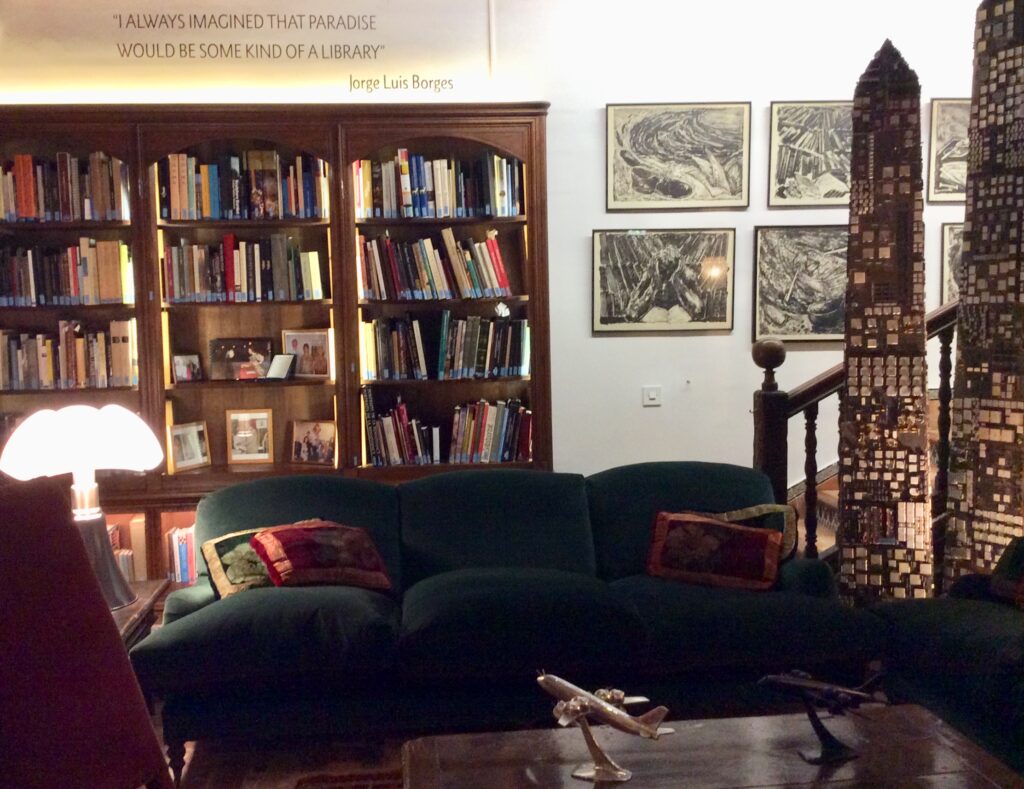 Blick in die Bibliothek