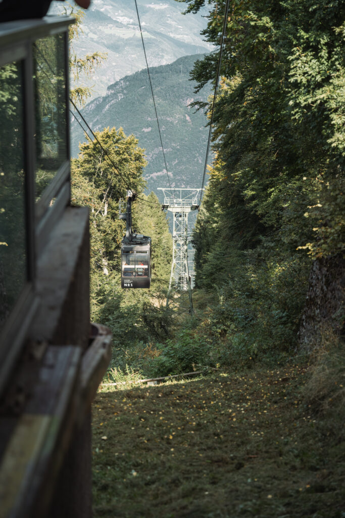 Seit 1908 in Betrieb: die Seilbahn
Eine Oase: das Spa mit Infinity-Pool