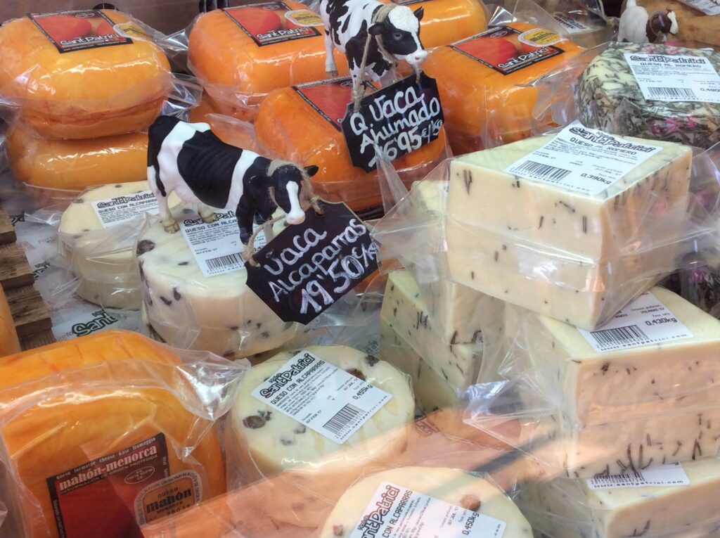 Weltweit beliebt: der herzhafte Queso de Mahón