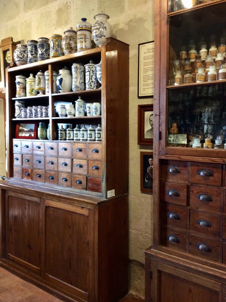 Die Apotheke des ehemaligen Lazaretts